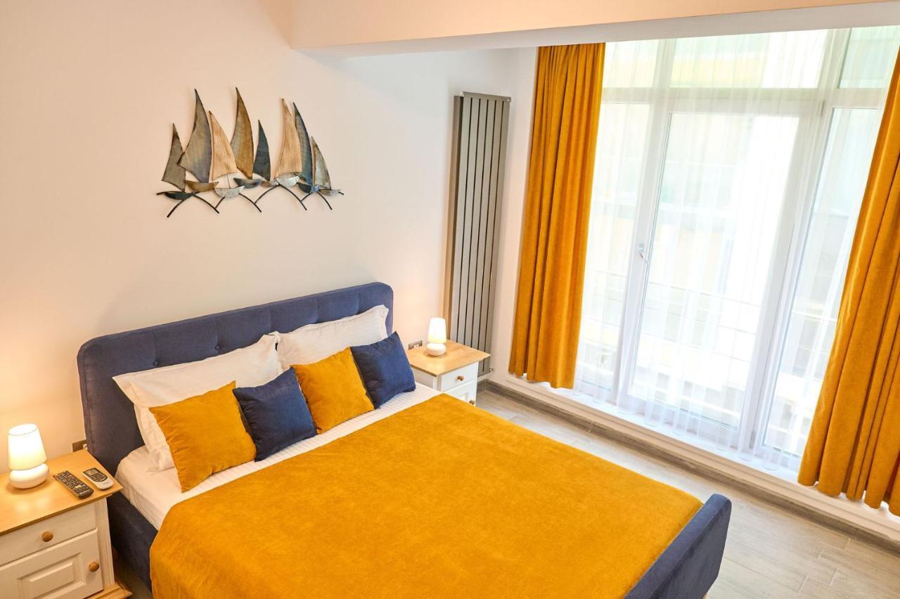 Seastar Apartment - Spa N Pools Beach Resort Мамая Екстер'єр фото